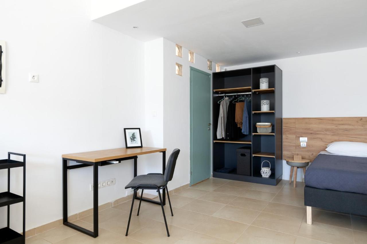 Livingfy Apt With Mountain View & Garden Vámos Exteriér fotografie
